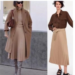 Zara Pleated Skirt Beige with belt